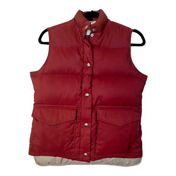 Woolrich Jackets \u0026 Coats | Vintage Woolrich Down Filled Burgundy Puffer Vest Women's Size Medium | Color: Brown/Red | Size: M | Magnolia_Sales's